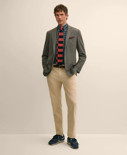 Brooks Brothers Men The Friday Chino